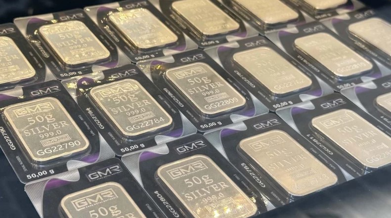 Gümüşte sert düşüş: Tarihin en kötü ikinci kaybı yaşandı