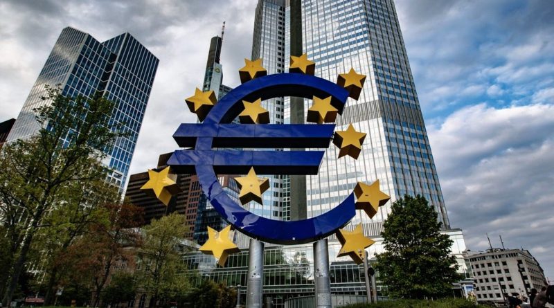 Euro Bölgesinde ticari faaliyetler son bir yılın en hızlı artışını gösterdi